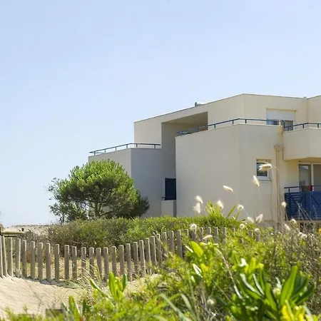 Superbe T3 Les Pieds Dans L'eau, Parking, Piscine En Ete Apartmán *